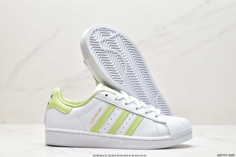 Adidas Sneakers